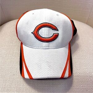 Chicago Bears Hat Cap Fitted Adult Medium Blue White NFL Football New Era Mens